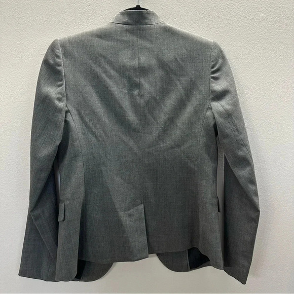 Gap Gray Low Profile Shoulder Button Wool Blazer Sz Small GUC - Picture 11 of 11